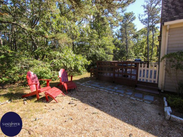 Cape Cod Home 994799