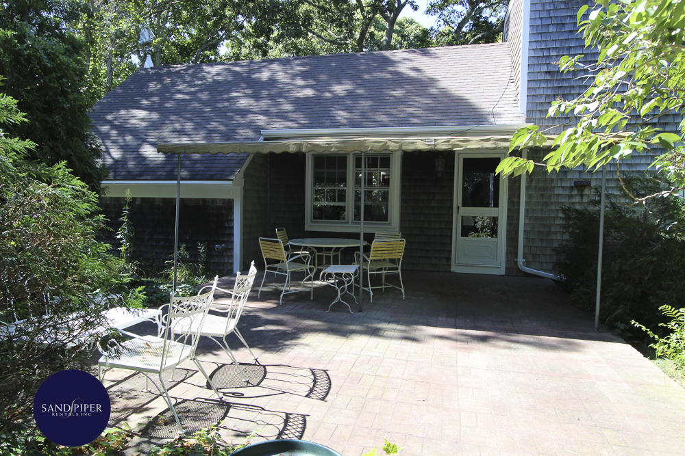 Cape Cod Home 994800