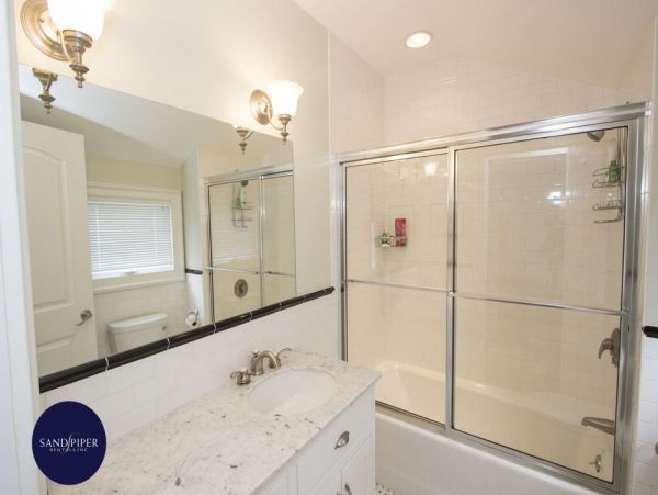 Cape Cod Home 994801