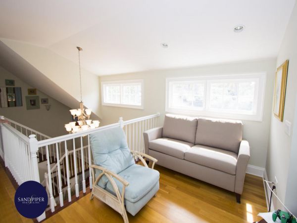 Cape Cod Home 994801