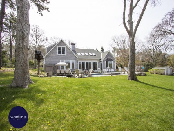 Cape Cod Home 994801