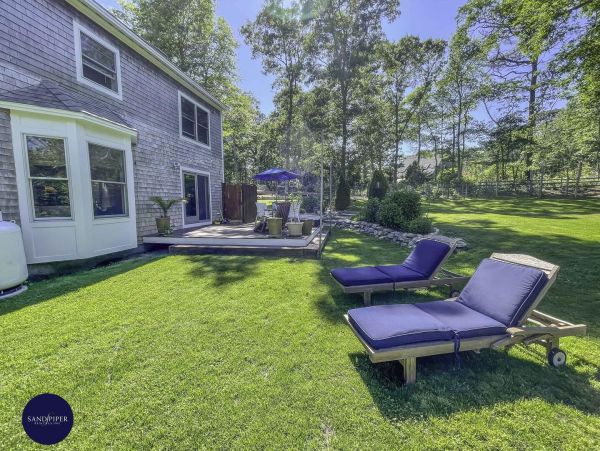 Cape Cod Home 994802