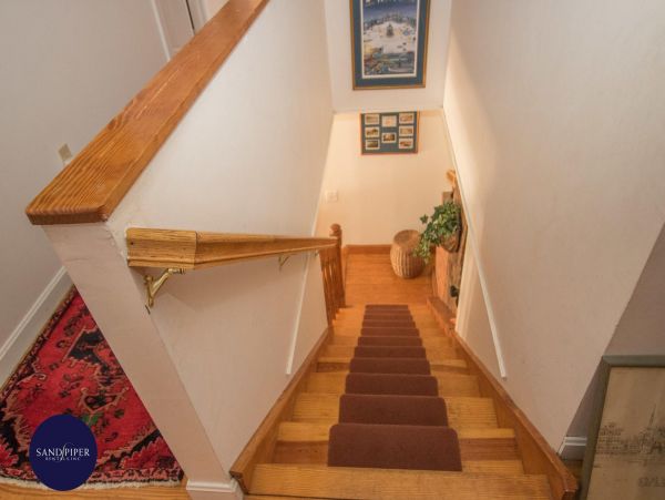 Cape Cod Home 994805