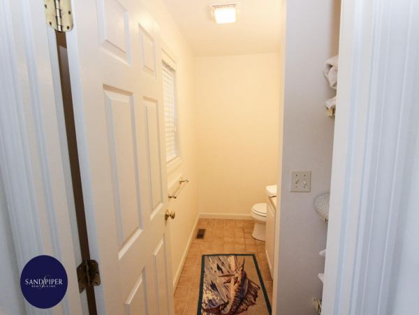 Cape Cod Home 994806
