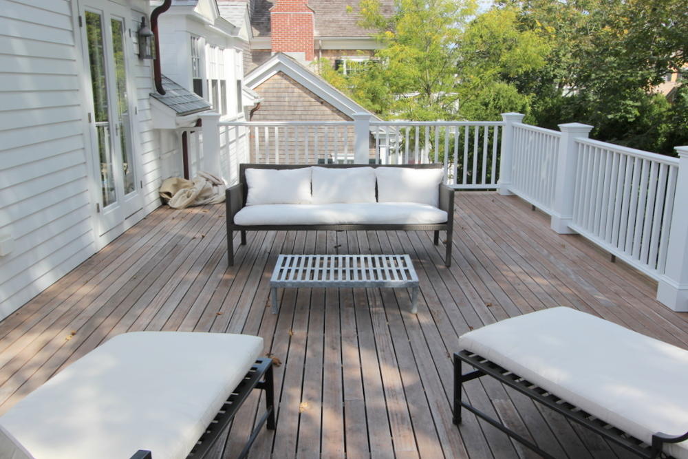 Cape Cod Home 994820