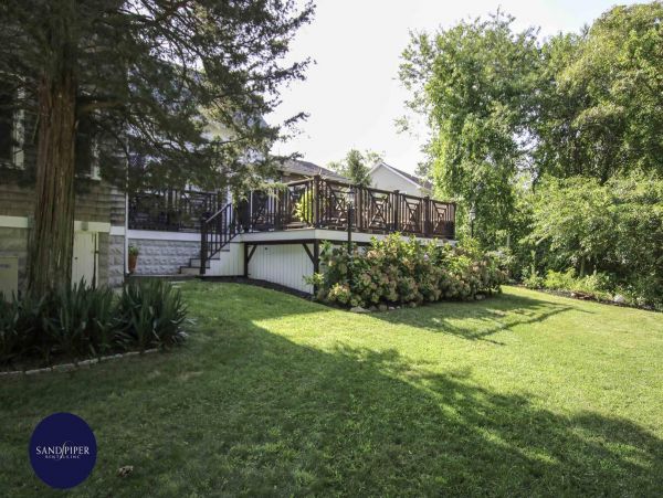 Cape Cod Home 994833