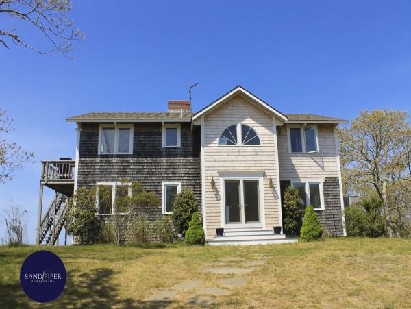 Cape Cod Home 994836