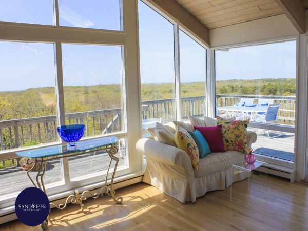 Cape Cod Home 994836