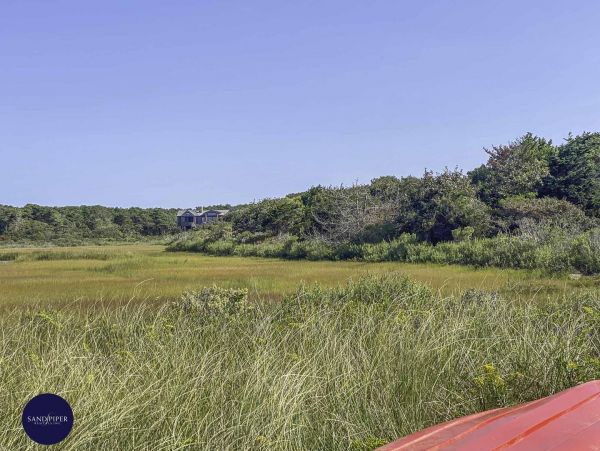 Cape Cod Home 994837