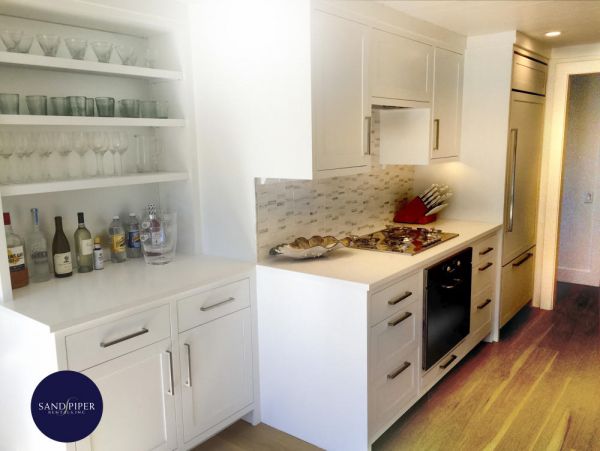 Cape Cod Home 994840