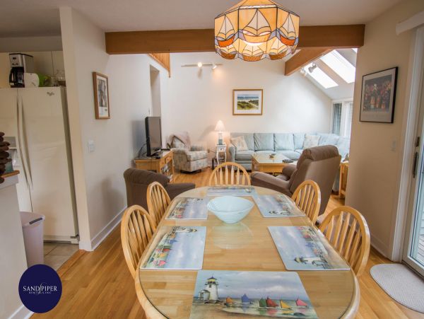 Cape Cod Condo 994841