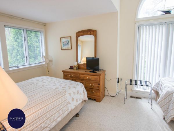 Cape Cod Condo 994841