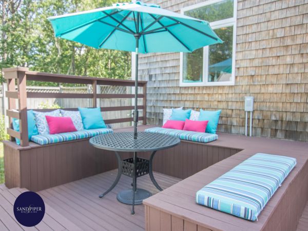 Cape Cod Home 994842