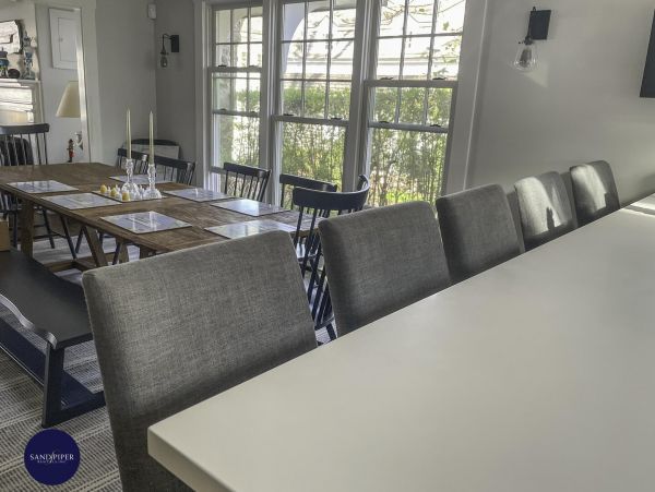 Cape Cod Home 994843