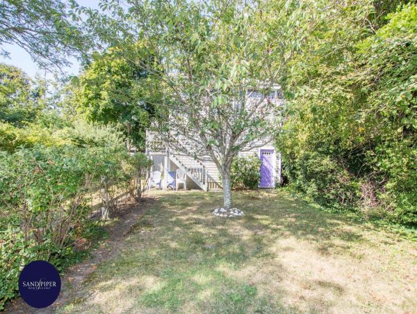 Cape Cod Home 994850