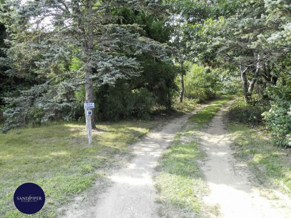 Cape Cod Home 994855
