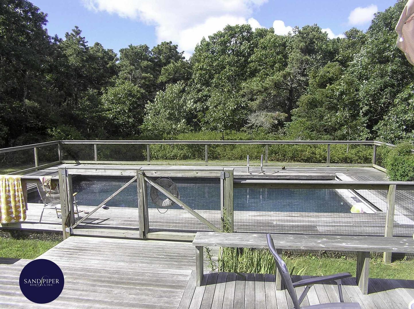 Cape Cod Home 994855