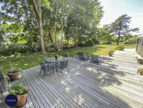 Cape Cod Home 994860
