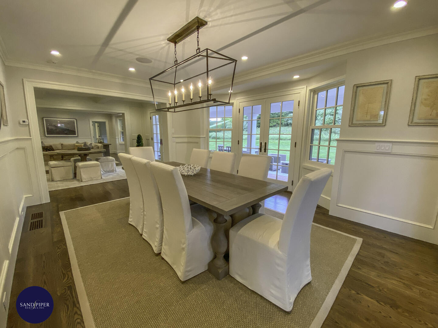 Cape Cod Home 994865