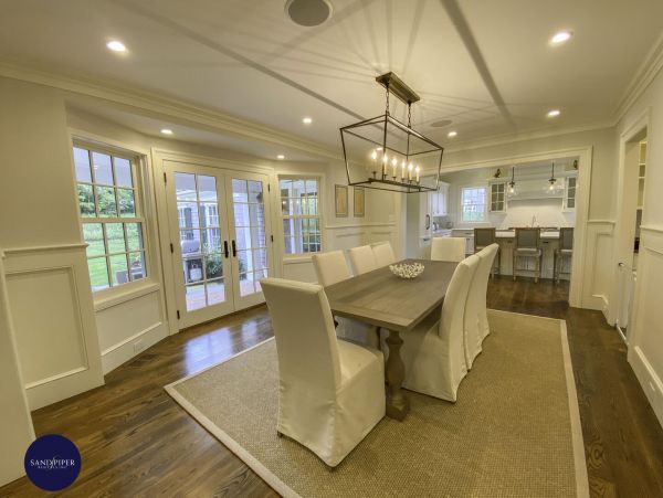 Cape Cod Home 994865
