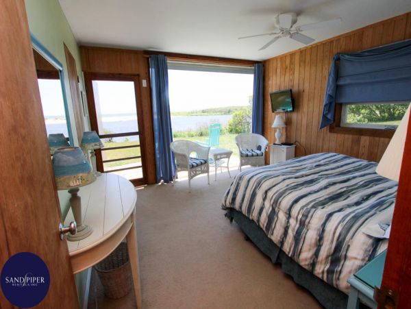 Cape Cod Home 994867
