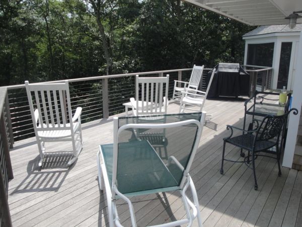 Cape Cod Home 994869
