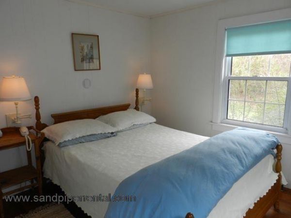 Cape Cod Home 994878
