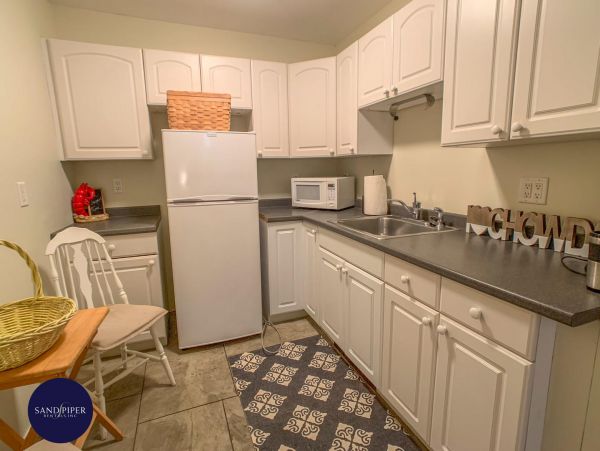 Cape Cod Home 994884