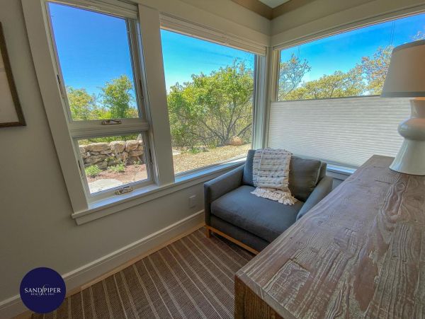 Cape Cod Home 994886