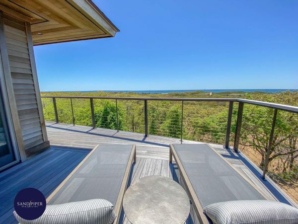 Cape Cod Home 994886