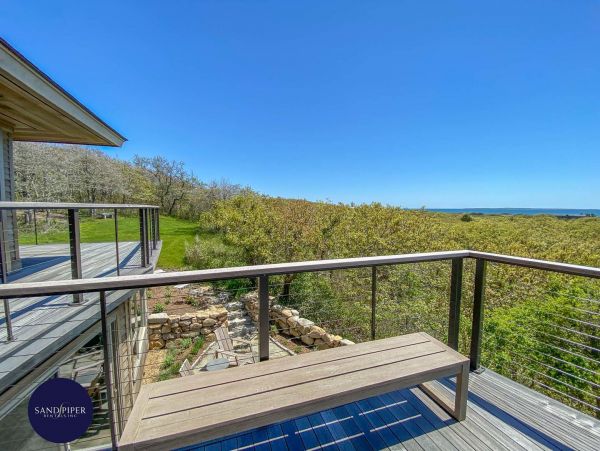 Cape Cod Home 994886