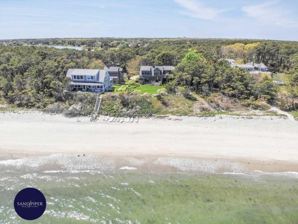Cape Cod Home 994888