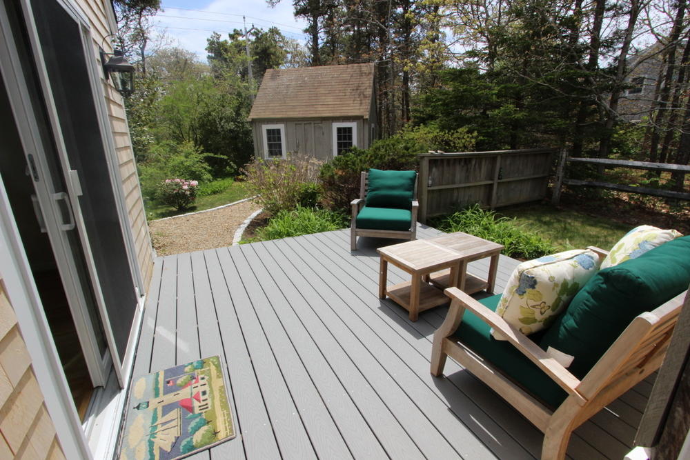 Cape Cod Home 994890