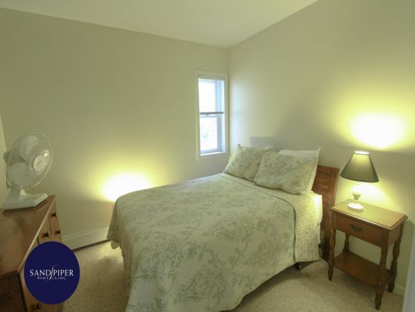 Cape Cod Home 994891