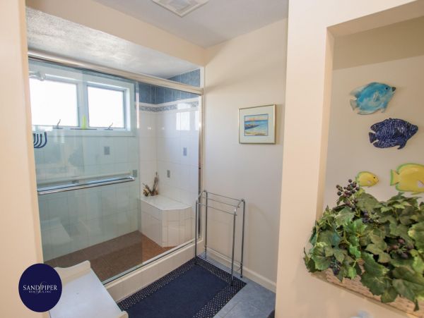 Cape Cod Condo 994892