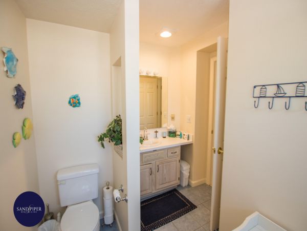 Cape Cod Condo 994892