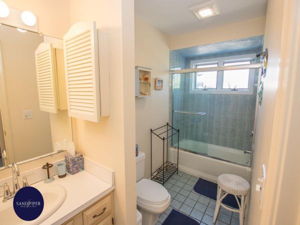 Cape Cod Condo 994892