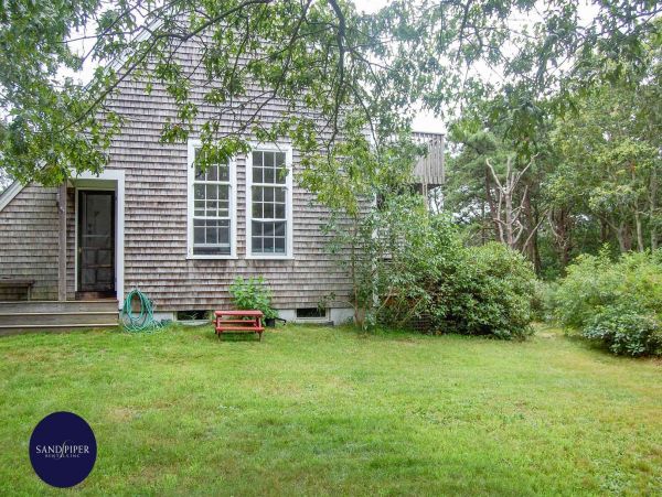 Cape Cod Home 994894