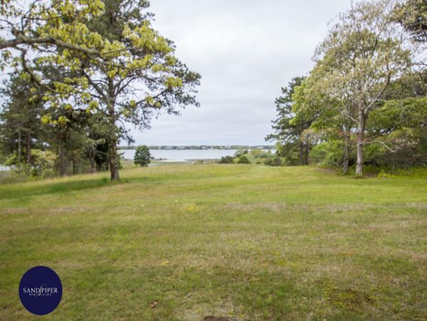 Cape Cod Home 994895