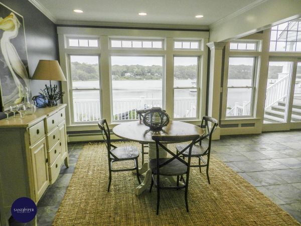 Cape Cod Home 994900
