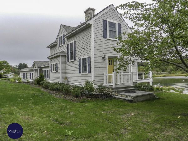 Cape Cod Home 994900
