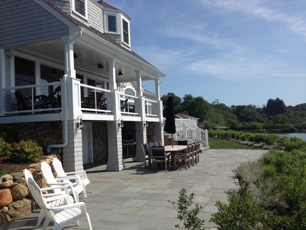 Cape Cod Home 994900