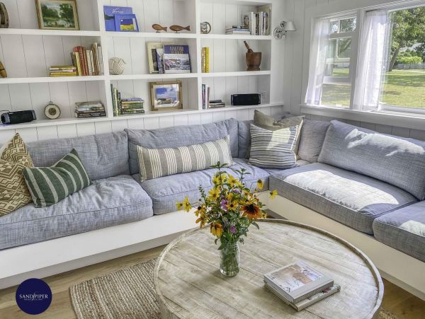 Cape Cod Home 994901
