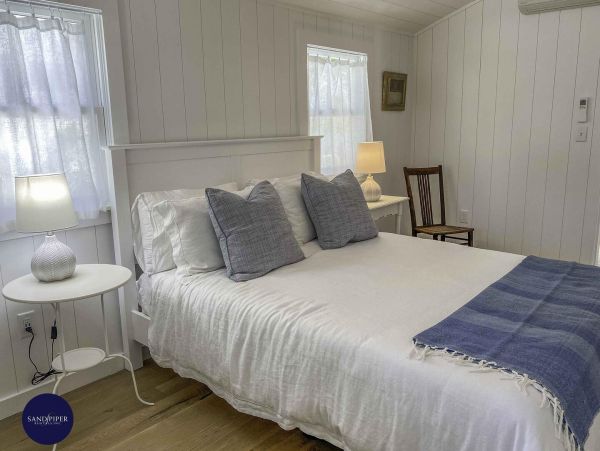Cape Cod Home 994901