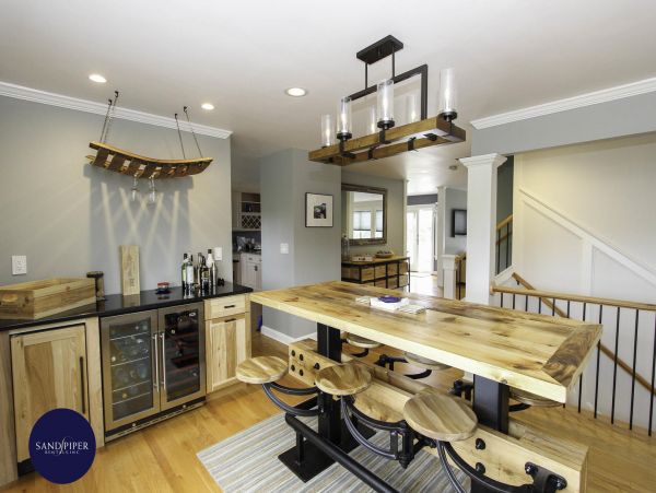 Cape Cod Home 994902
