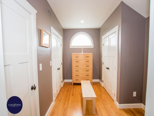 Cape Cod Home 994902