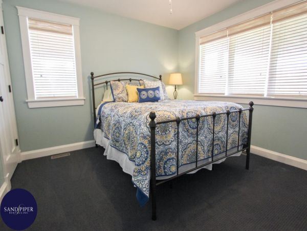Cape Cod Home 994902