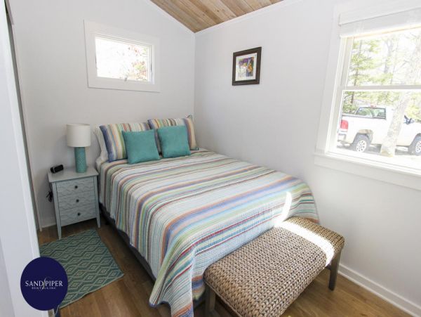 Cape Cod Home 994904