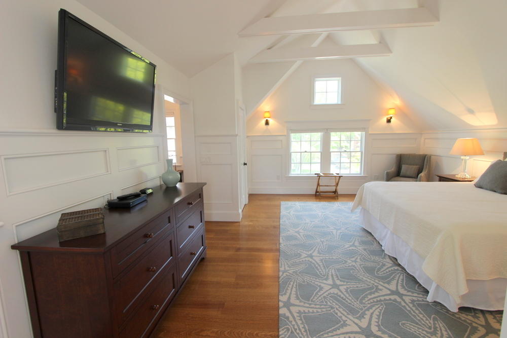 Cape Cod Home 994905