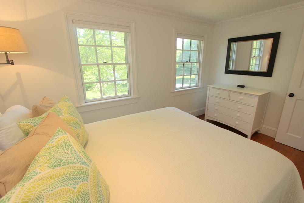 Cape Cod Home 994905